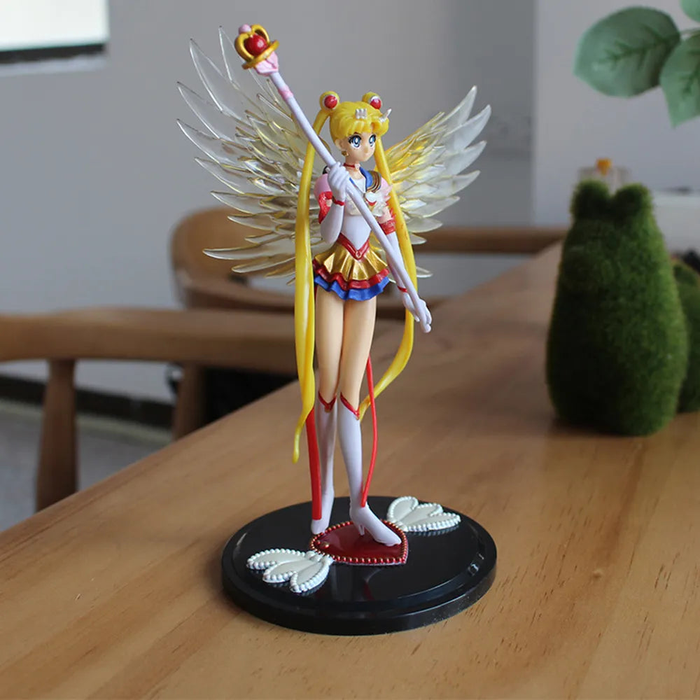 Anime Sailor Moon Tsukino Usagi Figure